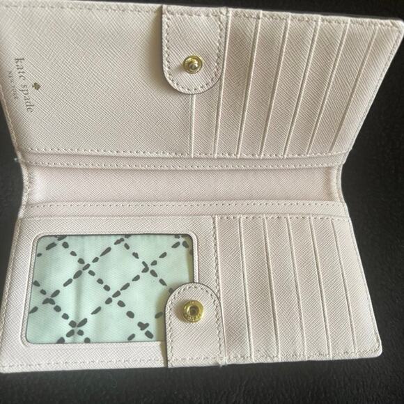 Kate Spade Light Pink Wallet - Picture 3 of 4